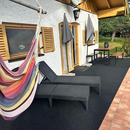 Ferienhaus Veronika Mit 2000Qm Garten Und Bergblick Unterammergau Esterno foto