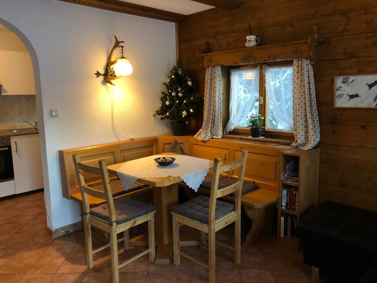 Ferienhaus Veronika Mit 2000Qm Garten Und Bergblick Unterammergau Esterno foto